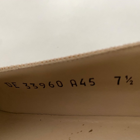 Ferragamo Women's Shoes (Pumps) - Picture 3 of 5